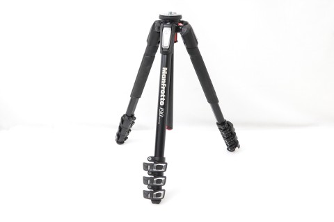 190プロアルミニウム三脚&nbsp;4段&nbsp;MT190XPRO4&nbsp;CA01-M5383-2K2