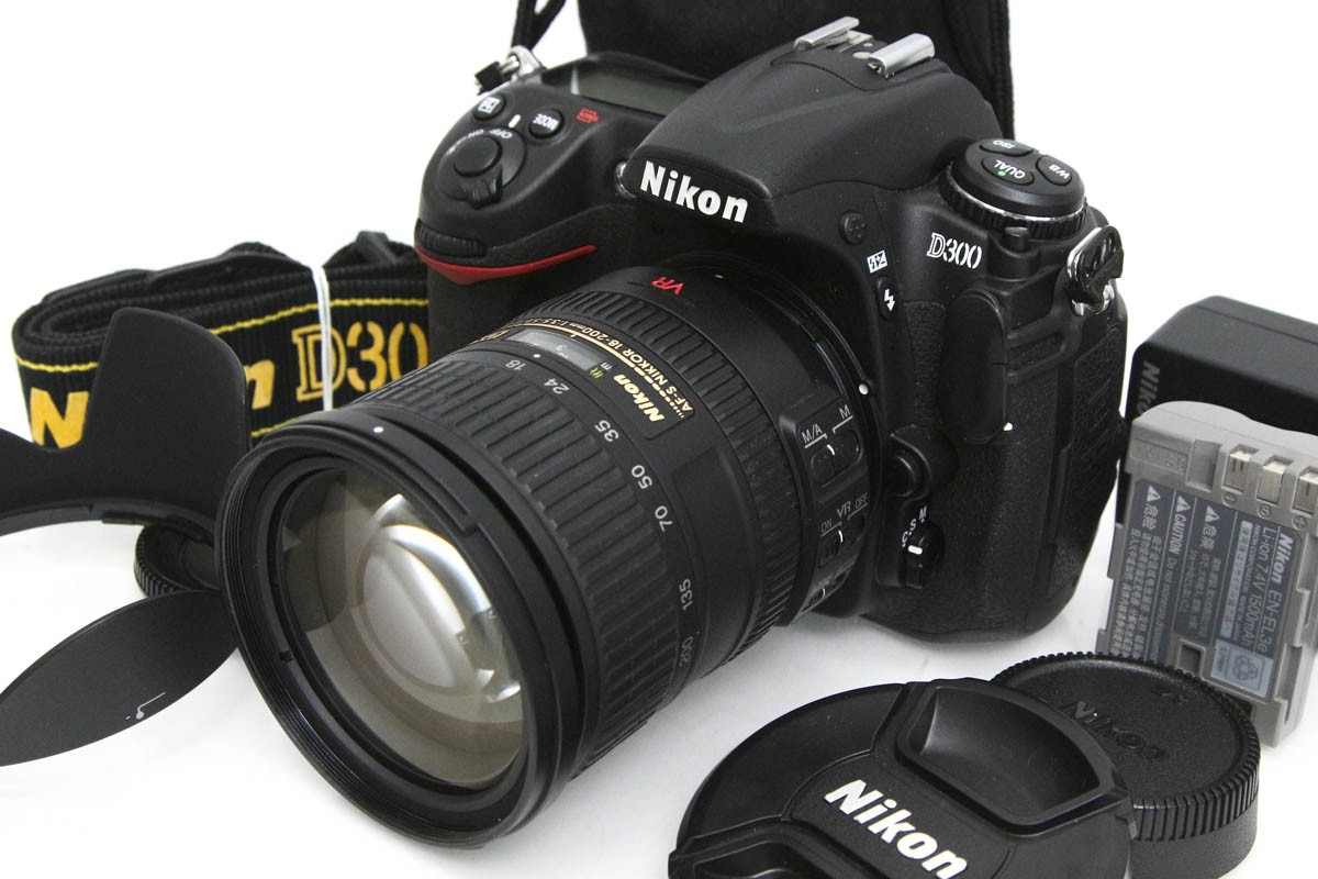 D300 AF-S DX VR18-200G�����Y�L�b�g�i�Z���T�[���|�ρj CA01-R3965-3V1C