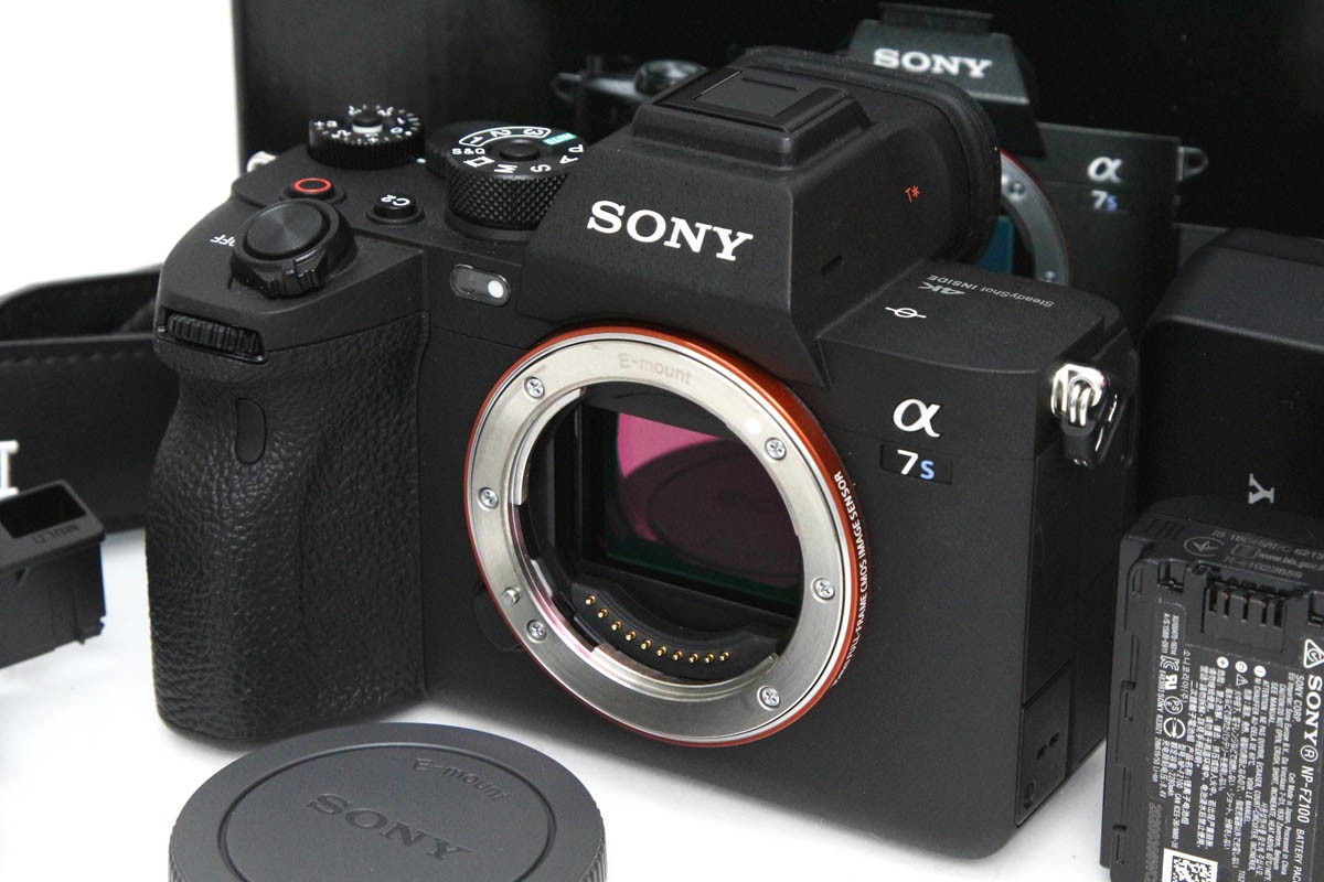 ��7S III ILCE-7SM3 �{�f�B�i�Z���T�[���|�ς݁j CA01-R3665-2Q4