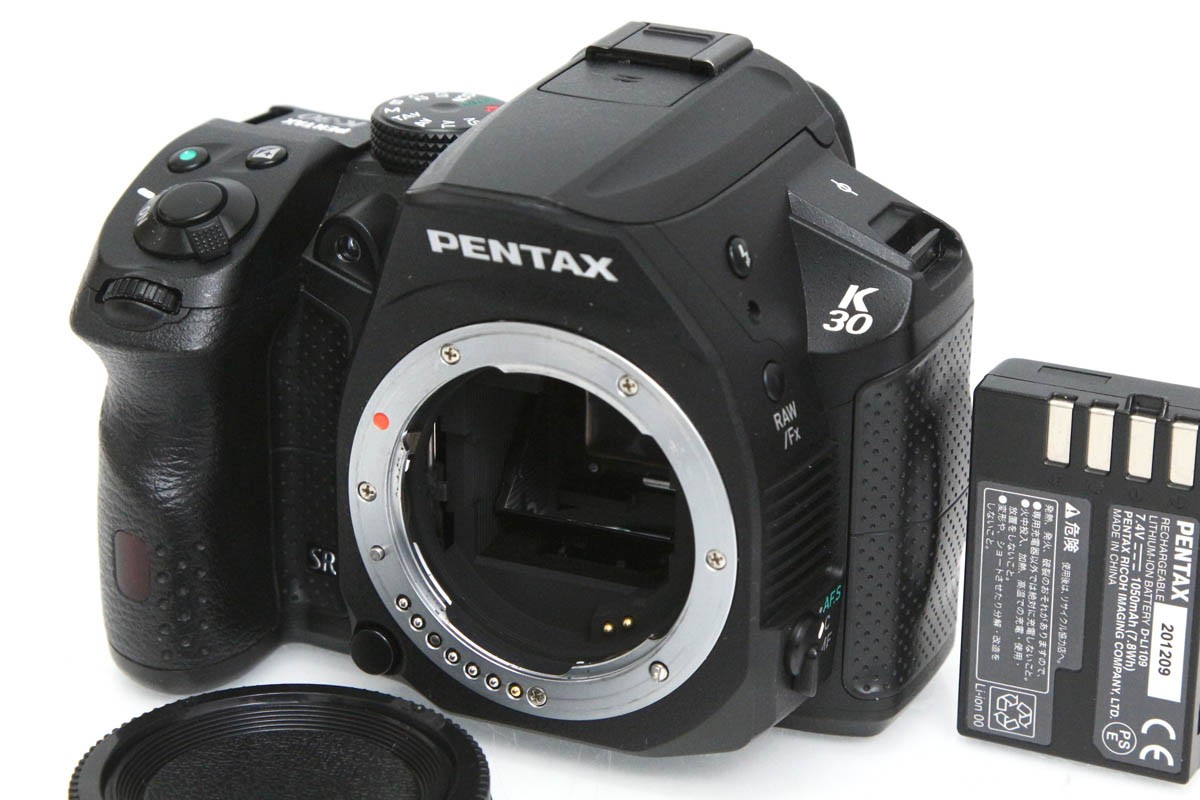 PENTAX K-30 �{�f�B [�u���b�N] CA01-R3988-3U1A