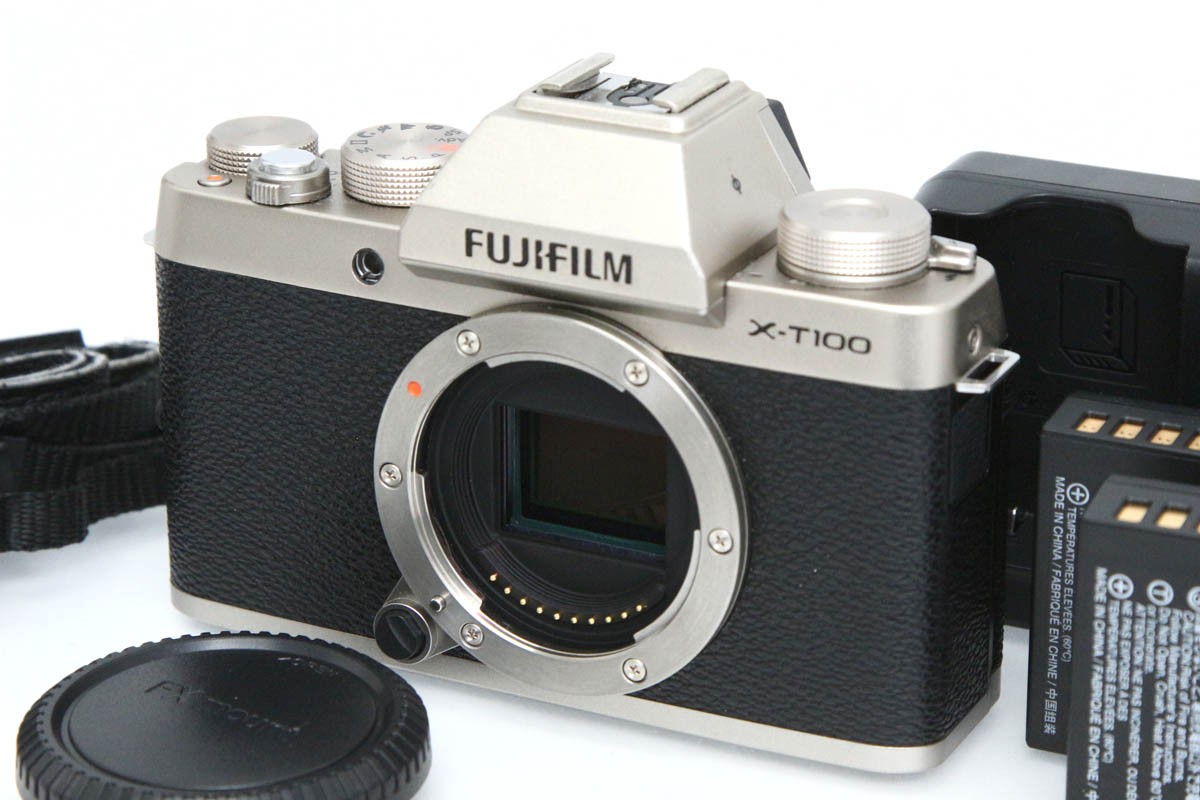 FUJIFILM X-T100 �{�f�B [�V�����p���S�[���h] �i�����\���o�b�e���[/�Z���T�[���|�ρj CA01-R3948-2Q1A