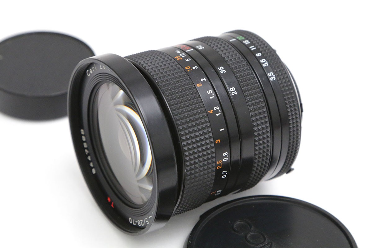 Carl Zeiss Vario-Sonnar T* 28-70mm F3.5-4.5 (MMJ) CA01-B4611-2B2G