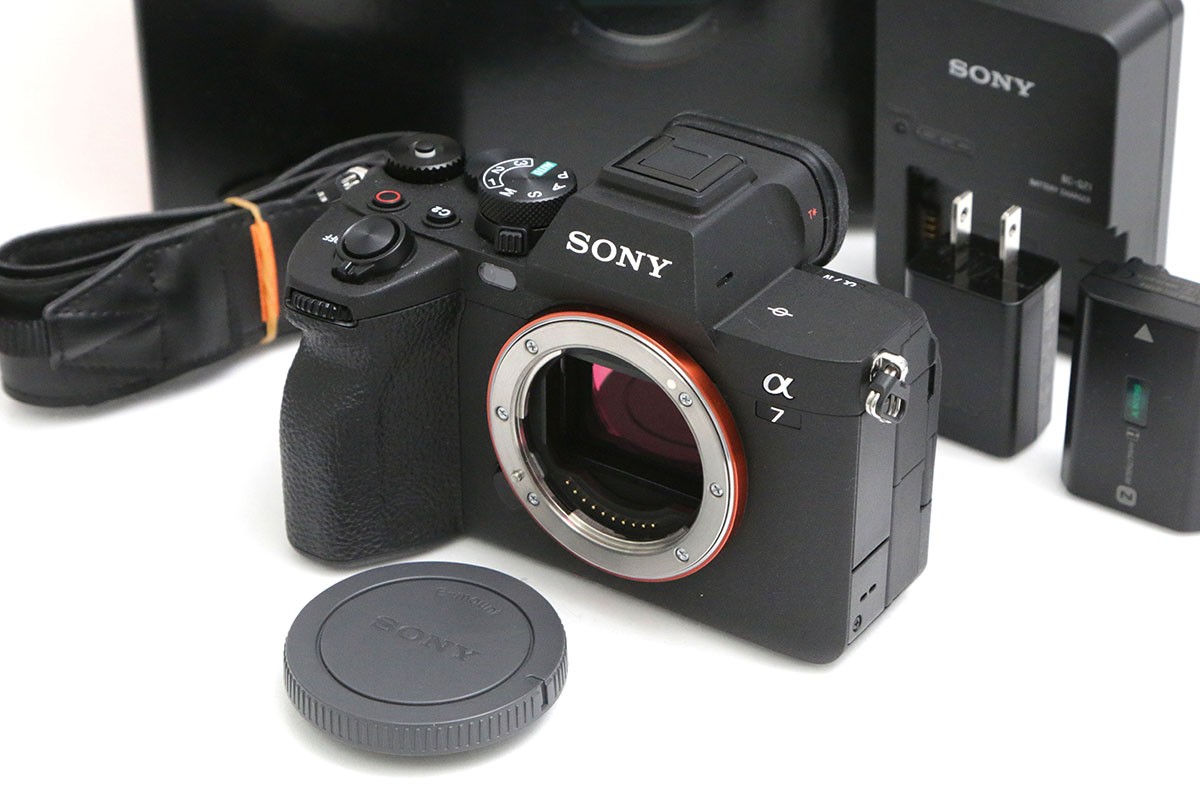 α7 IV ILCE-7M4 ボディ（純正予備バッテリー付き・センサー清掃済み