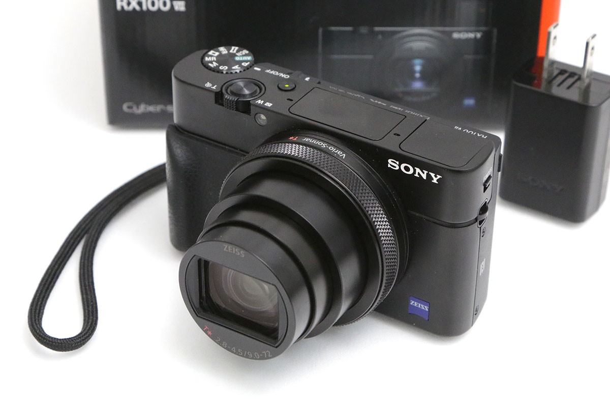 �T�C�o�[�V���b�g DSC-RX100M7�i�����\���o�b�e���[�t���j CA01-B5006-2Q3