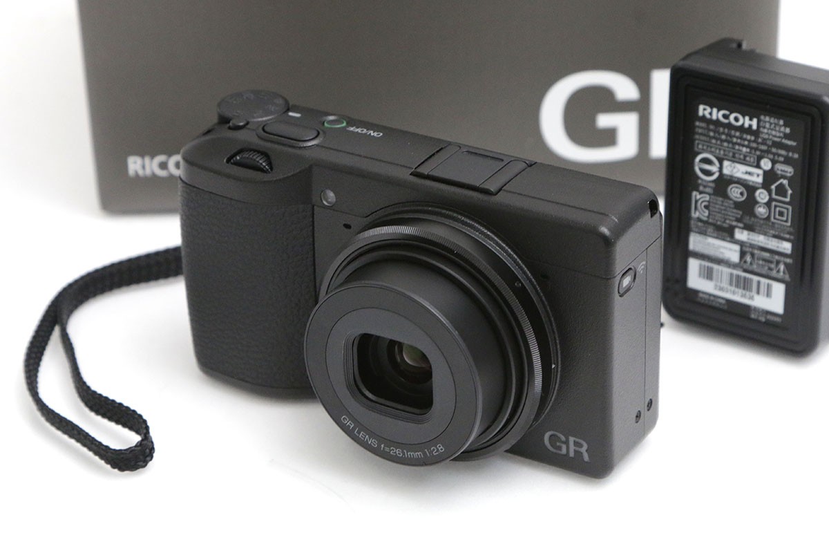 GR [美品｜シャッター数 1300回] RICOH GR IIIx [純正レザーケース + 純正
