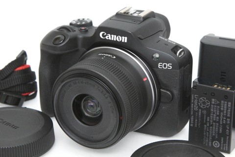 EOS&nbsp;R100&nbsp;RF-S18-45&nbsp;IS&nbsp;STM&nbsp;レンズキット（センサー清掃済）&nbsp;CA01-R4568-2Q1B
