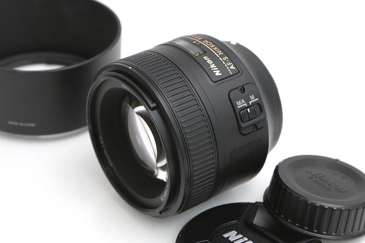 AF-S NIKKOR 85mm f/1.8G 中古価格比較 - 価格.com