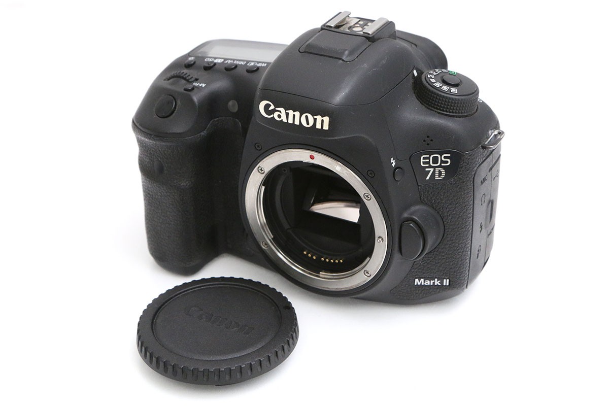 EOS 7D Mark II ボディ シャッター回数 約24100回以下 γA2786-2S1
