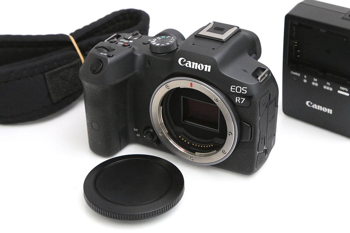 EOS R7 ボディ 中古価格比較 - 価格.com