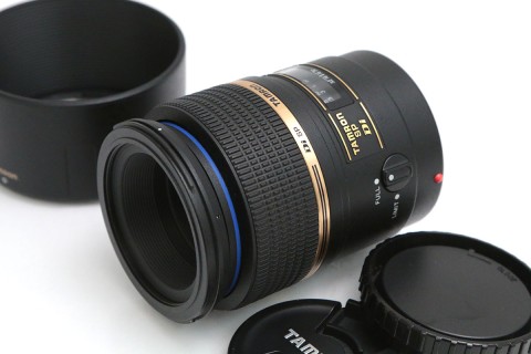 SP&nbsp;AF90mm&nbsp;F/2.8&nbsp;Di&nbsp;MACRO&nbsp;1:1&nbsp;(Model272E)&nbsp;(ｿﾆｰA用)&nbsp;CA01-B5305-2N1D