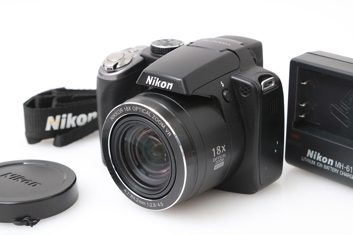 COOLPIX P80 CA01-M6311-2Q1B