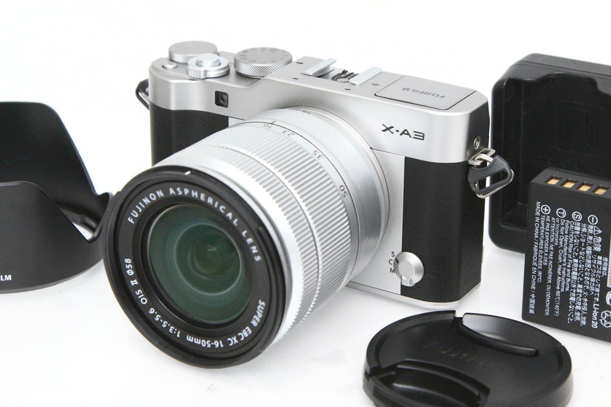 FUJIFILM X-A3 �����Y�L�b�g [�V���o�[]�i�Z���T�[���|�ς݁j CA01-R5325-3Y1B