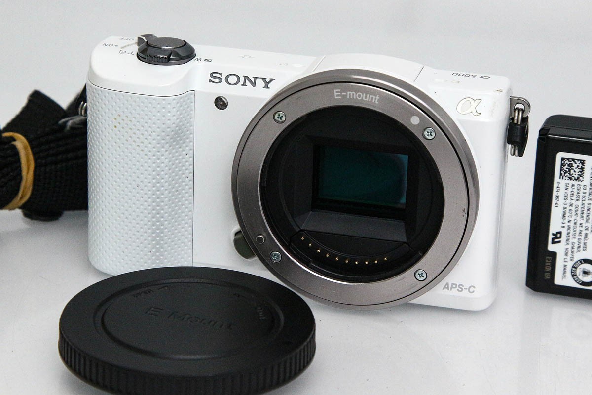 α5000 ILCE-5000ボディ CA01-R5783-3Y2C | ソニー | ミラーレスカメラ