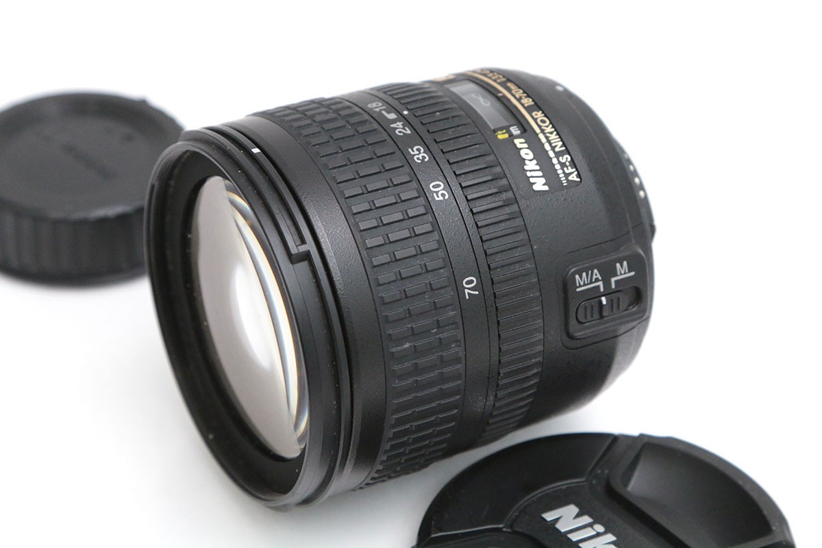 AF-S DX Zoom-Nikkor 18-70mm f/3.5-4.5G IF-ED CA01-B5615-2M2A