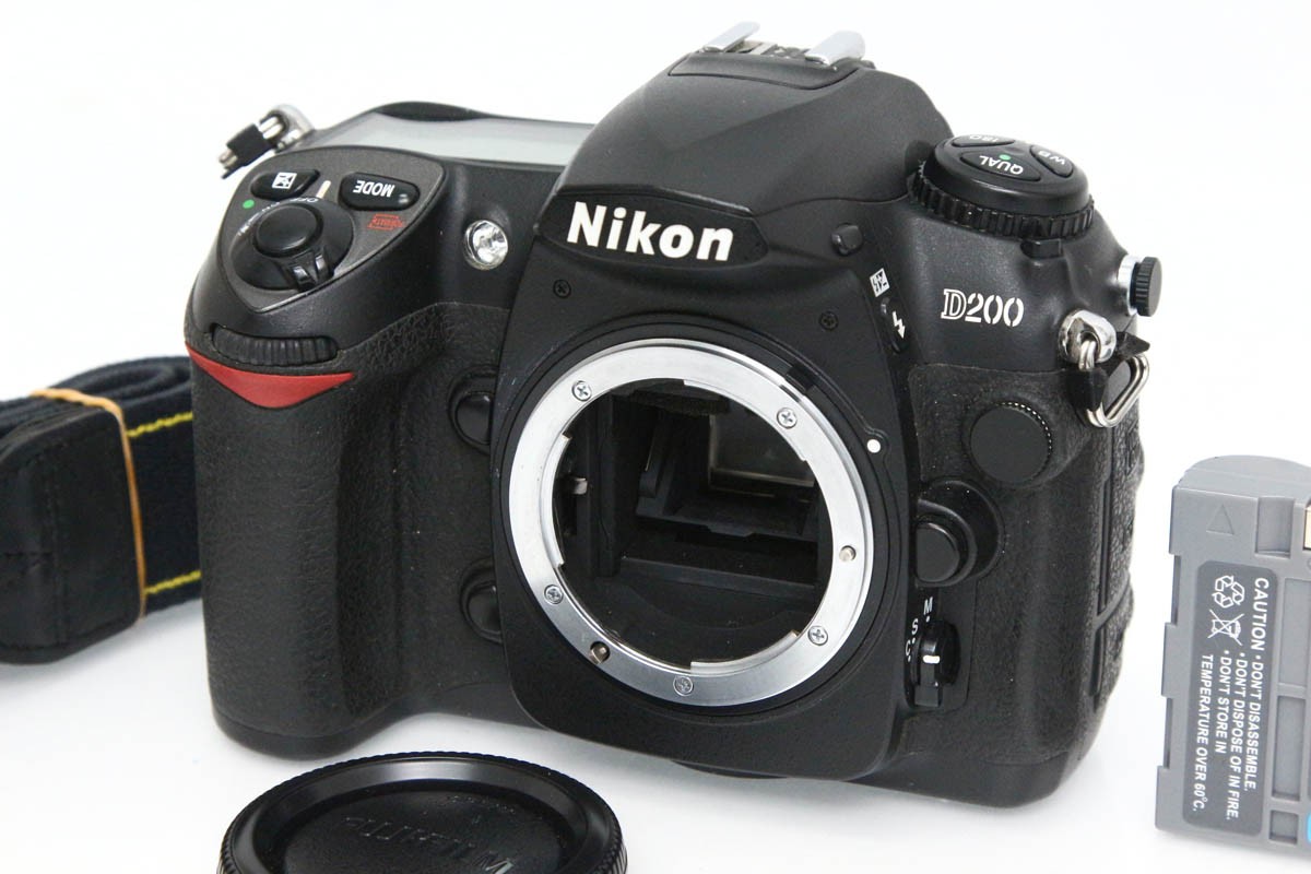 D200 ボディ 中古価格比較 - 価格.com