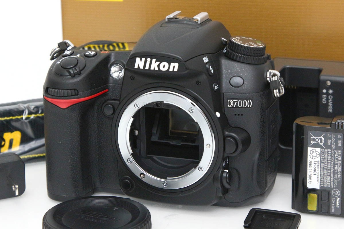 D7000 ボディ 中古価格比較 - 価格.com