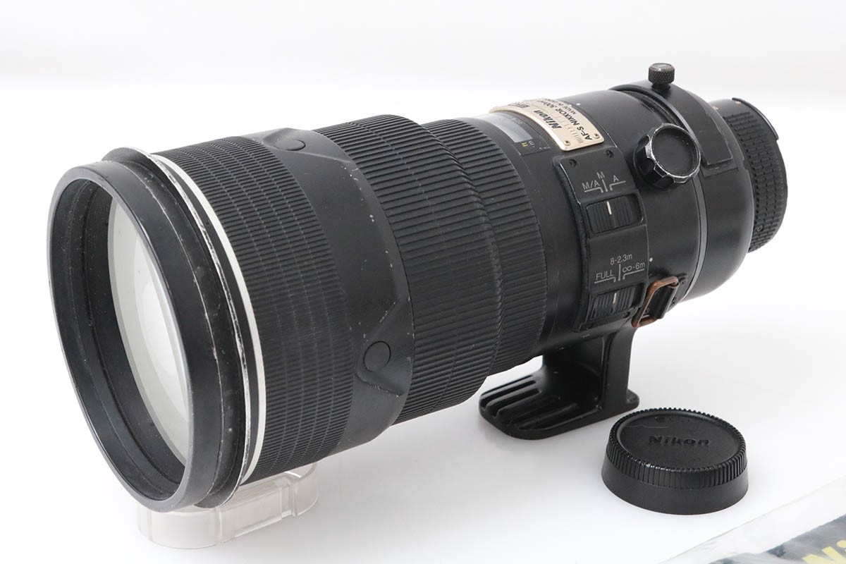 AI AF-S Nikkor ED 300mm F2.8D II (IF) (�u���b�N) CA01-M7238-3T1A