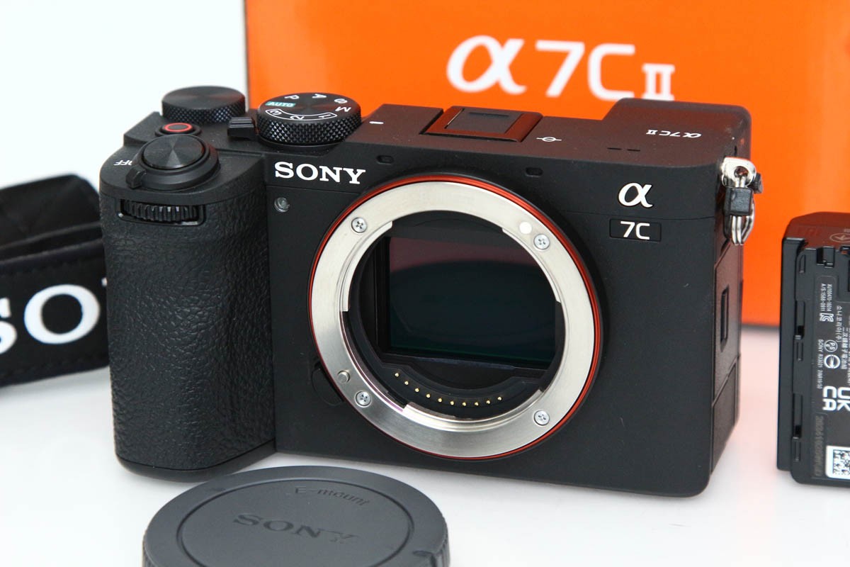 ��7C II ILCE-7CM2 �{�f�B [�u���b�N] CA01-R6557-2P4