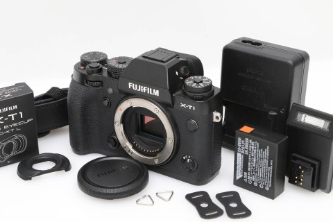 FUJIFILM&nbsp;X-T1&nbsp;ボディ&nbsp;CA01-D245-2Q1B