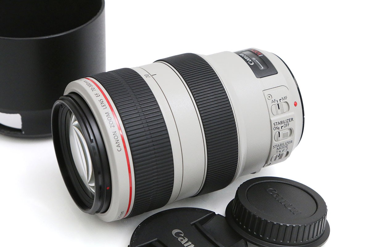 EF70-300mm F4-5.6L IS USM CA01-B6810-2B1