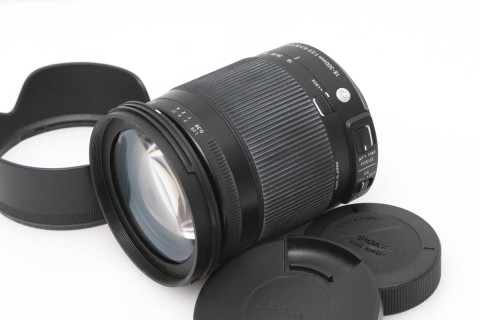 18-300mm&nbsp;F3.5-6.3&nbsp;DC&nbsp;MACRO&nbsp;OS&nbsp;HSM&nbsp;[ニコン用]&nbsp;CA01-D669-2N2A
