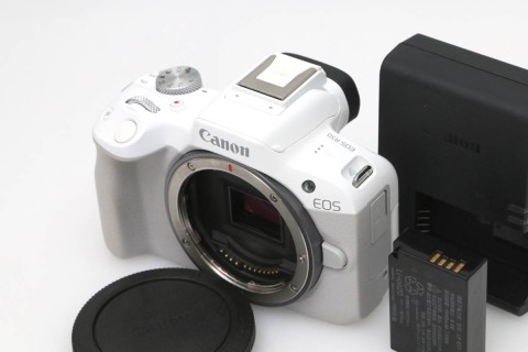 EOS&nbsp;R50&nbsp;ボディ&nbsp;[ホワイト]&nbsp;CA01-D844-3U4B