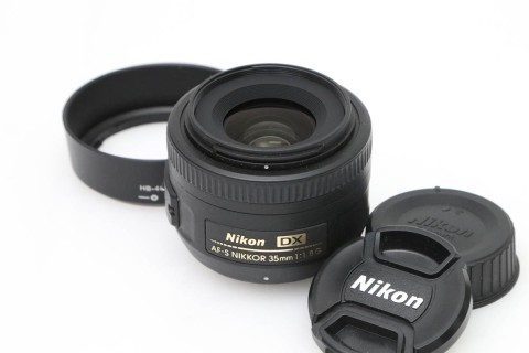 AF-S&nbsp;DX&nbsp;NIKKOR&nbsp;35mm&nbsp;f/1.8G　CA01-D932-2O1B