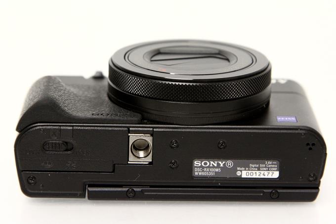 ソニー デジタルスチルカメラ「DSC-RX100M5」SONY Cyber-shot