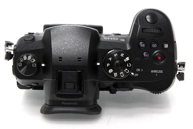 LUMIX DC-GH5 ボディ 一眼レフデジタルカメラ 【E134】 | パナソニック