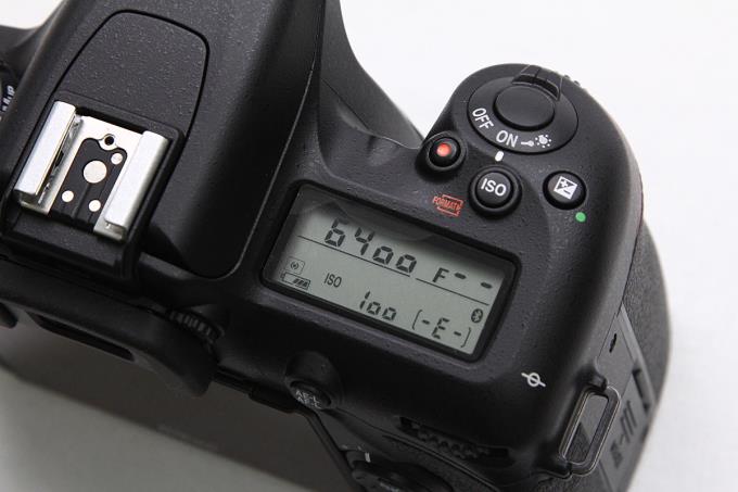 D7500 ボディ シャッター回数1000回以下 【K447】 | ニコン | デジタル