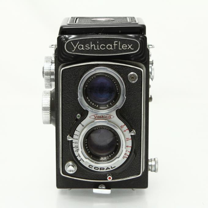YASHICAFLEX 二眼レフカメラ (YASHIKOR 80mm F3.5) おまけ付 【K504