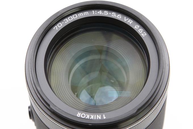 Nikon 1 VR 70-300F4.5-5.6 三脚座とフィルタ付-