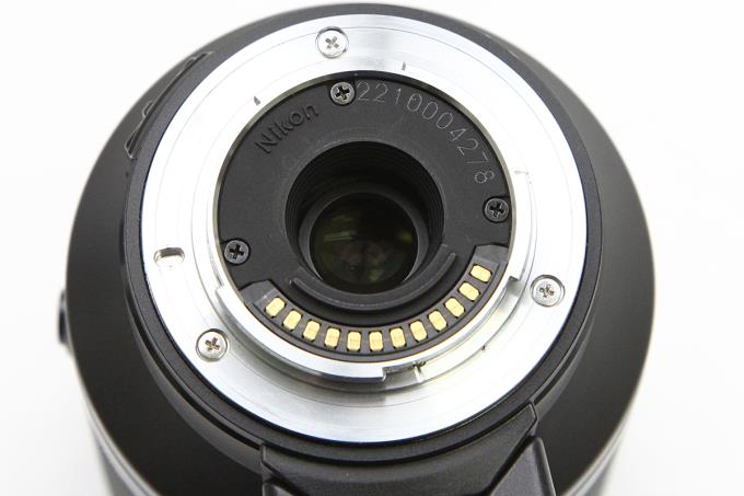 Nikon 1 VR 70-300F4.5-5.6 三脚座とフィルタ付-