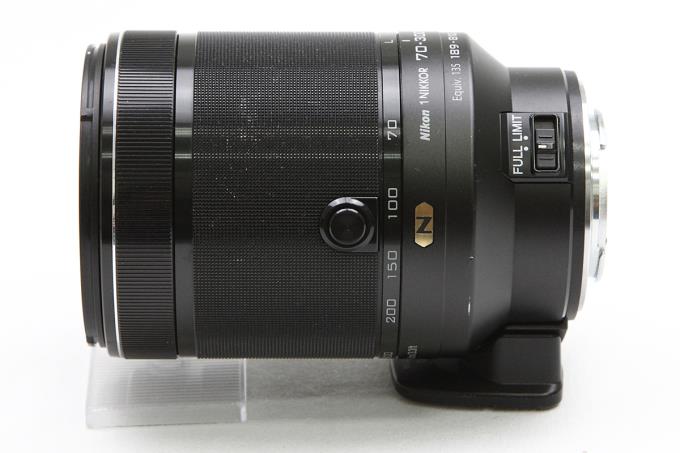 Nikon 1 VR 70-300F4.5-5.6 三脚座とフィルタ付-