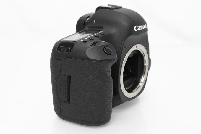 Canon 5D Mark Ⅲ ・美品・ショット数17300弱
