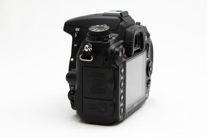 D7000 ボディ シャッター回数6000回以下 【K912】 | ニコン | デジタル