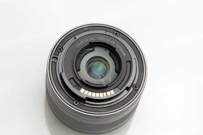 EF-M15-45mm F3.5-6.3 IS STM シルバー 【K1036】 | キヤノン | ミラーレスカメラ用│アールイーカメラ