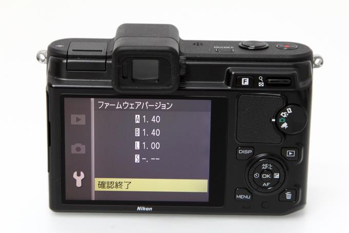 Nikon 1 V1 薄型レンズキット ブラック シャッター回数1200回以下