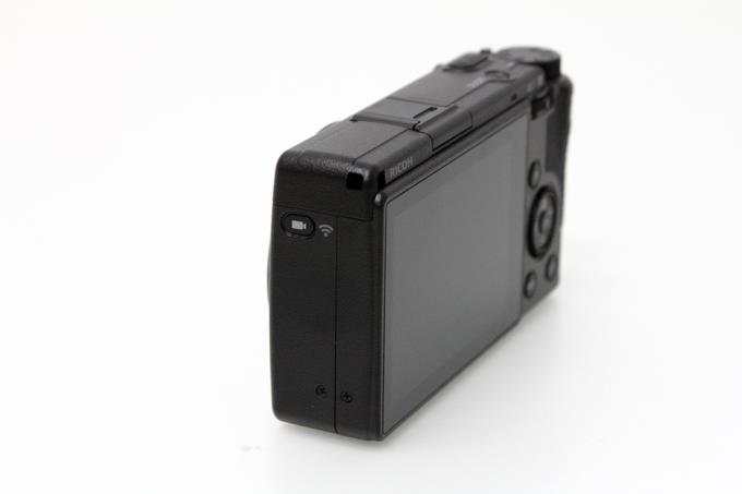 カメラ デジタルカメラ GR III シャッター回数50回以下 予備純正バッテリー付き K1385-2C4 