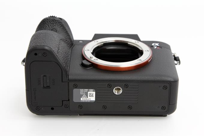 α7R IV ILCE-7RM4 ボディ シャッター回数3500回以下 K2530-2C1 