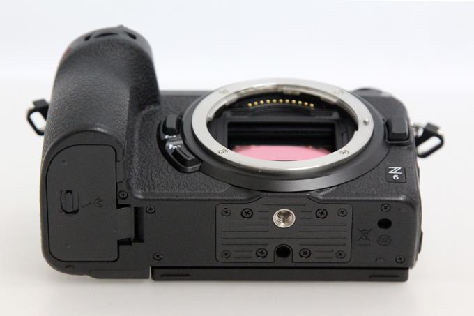 最終価格】Nikon Z6 シャッター数6000回程度 - ミラーレス一眼