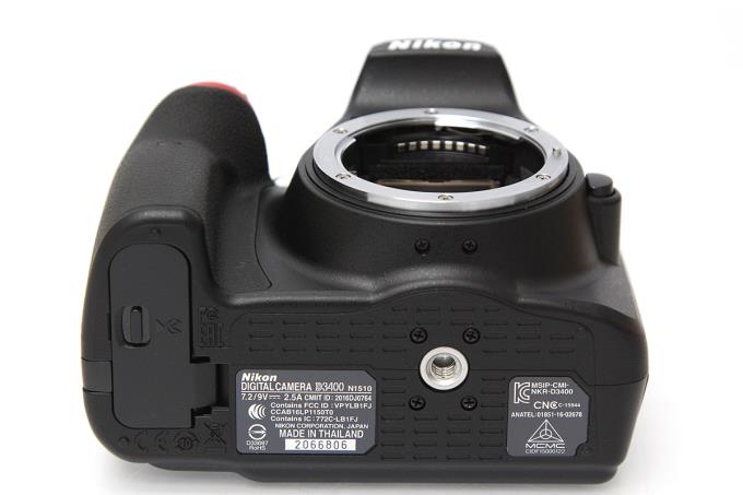 D3400 18-55 VR レンズキット ブラック シャッター回数150回以下 M850