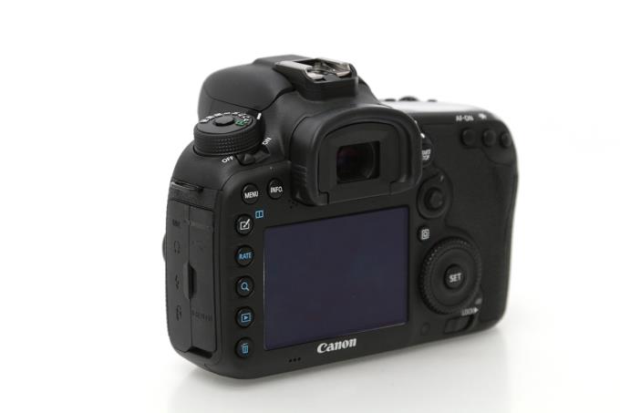 カメラ デジタルカメラ EOS 7D Mark II ボディ S1289-2O5 | キヤノン | デジタル一眼レフ 
