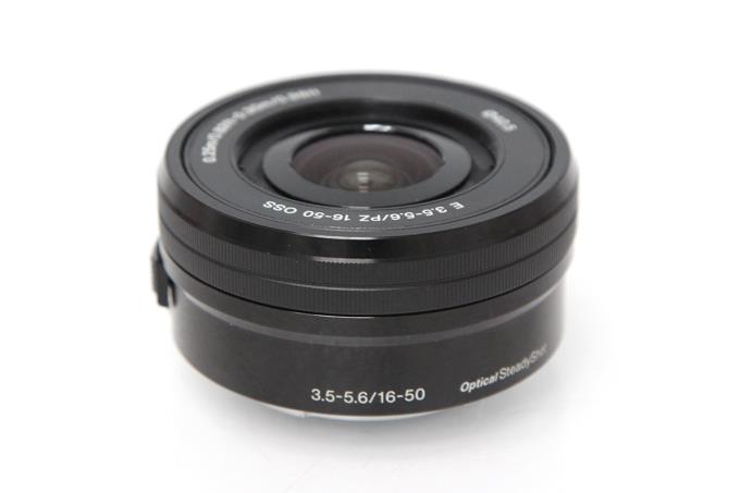 α6300 ILCE-6300L パワーズームレンズキット シャッター回数約4000回