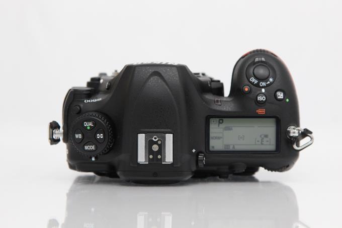 D500 ボディ シャッター回数 約7200回以下 E241-2C1 | ニコン D500 ボディ シャッター回数 約7200回以下 E241-2C1 | ニコン