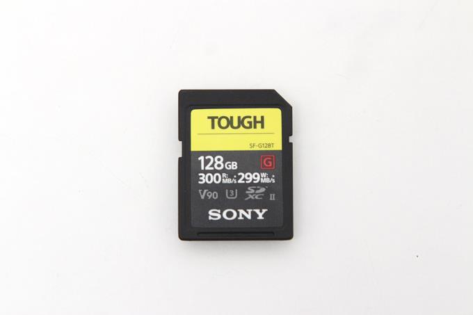 ●SONY(ソニー) 　TOUGH SF-G128T [128GB]