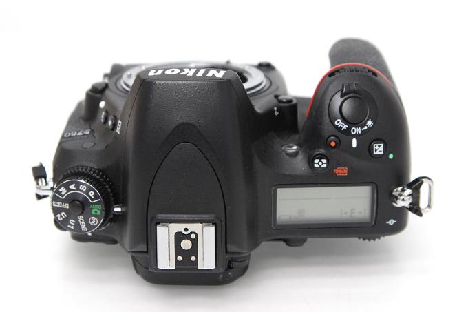 美品 NIKON D750 デジタル ボディ ショット数13,344枚 H416 D750 ボディ シャッター回数約17000回以下 M1416-2P4 | ニコン