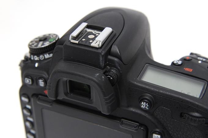 D750 ボディ シャッター回数約17000回以下 M1416-2P4 | ニコン