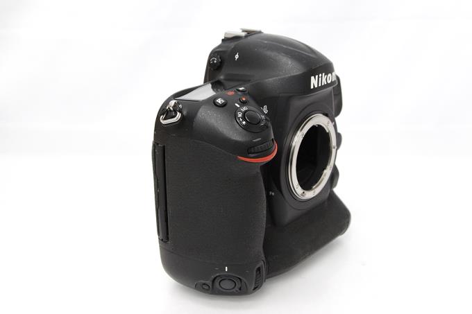Nikon デジタル一眼レフカメラ D4 ボディ