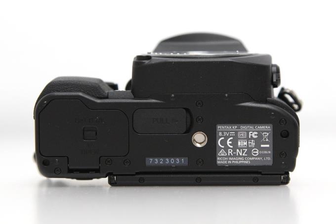 PENTAX KP シャッター回数1138回 Pentax KP デジタル一眼レフカメラ 本体 シャッター回数7747回 【公式